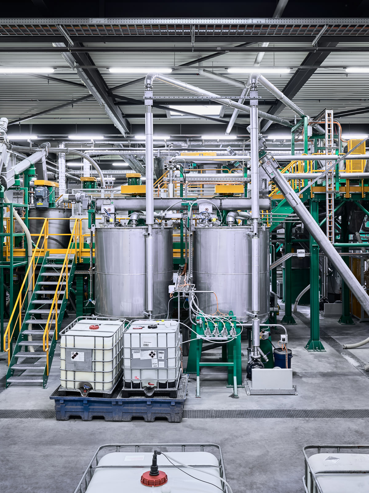 Photo of a modern PET cleaning and recycling facility by Zurich based industrial photographer Philippe Wiget