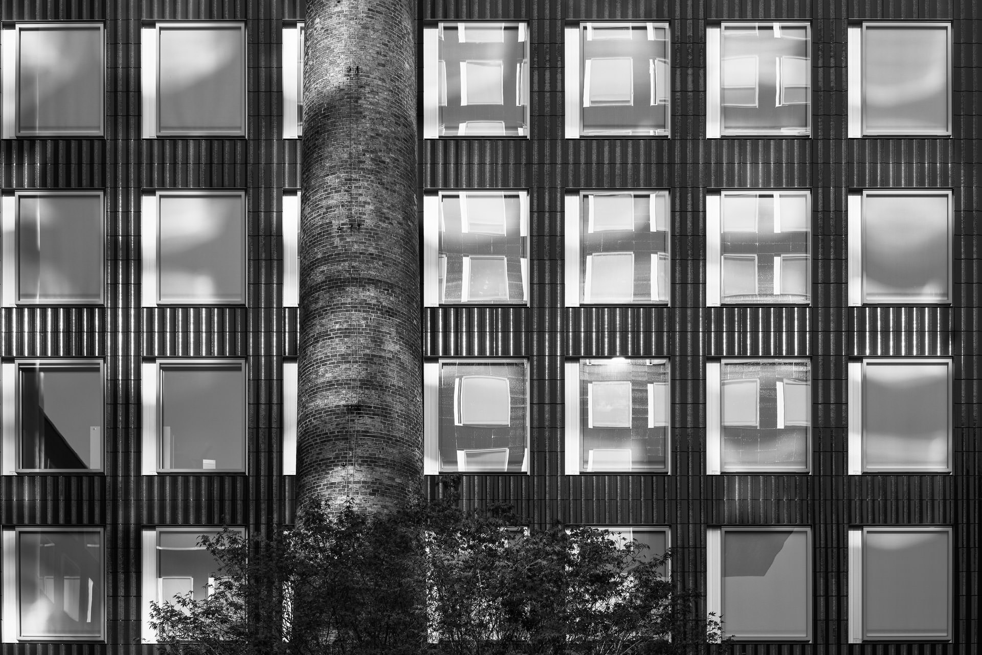 Fassade und Kamin im Löwenbräu Areal, Architektur: Gigon/Guyer und Atelier WW Architekten