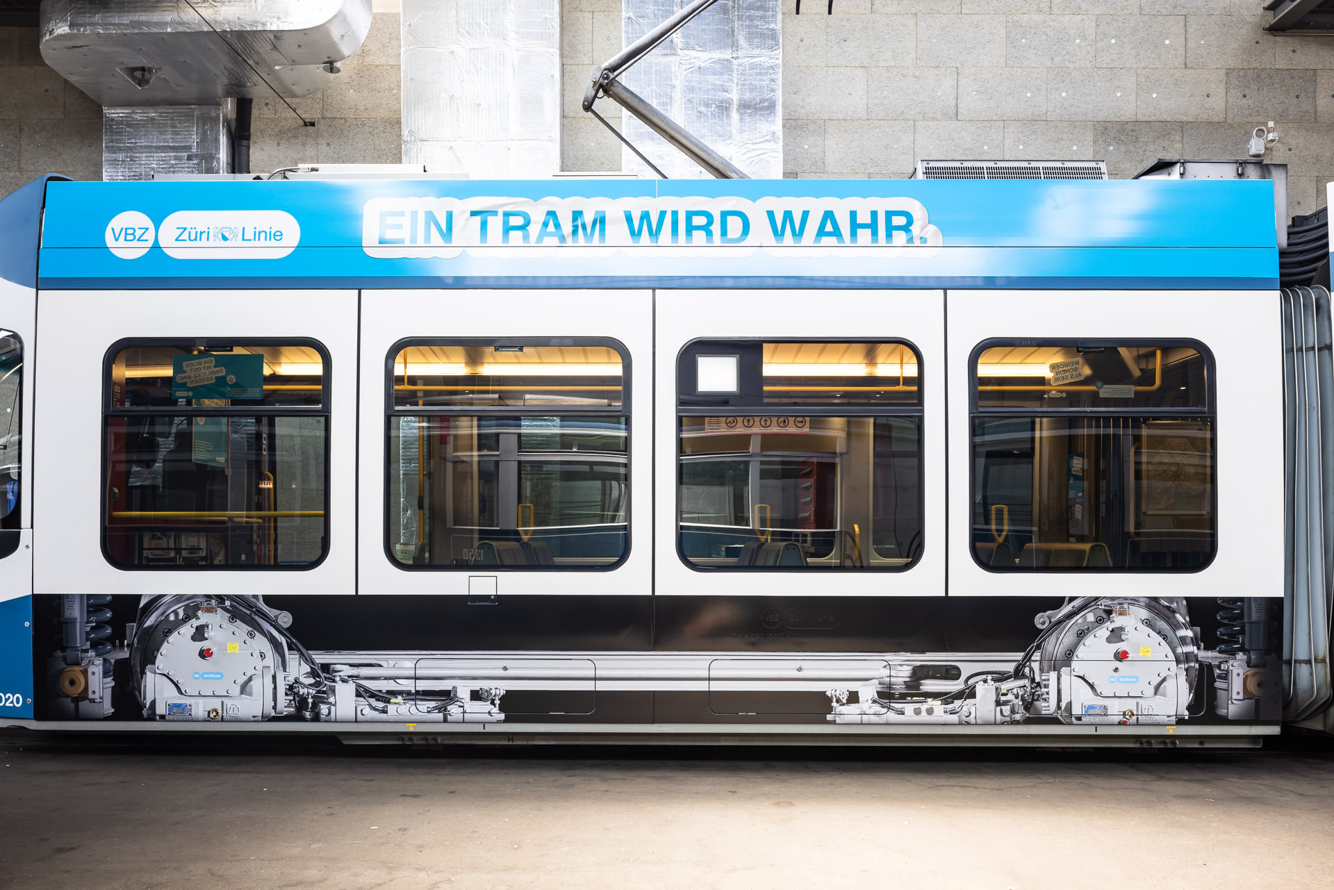 VBZ InnoTram Impressions in Zurich. Photography for VBZ and Jung von Matt Switzerland. (c) Philippe Wiget