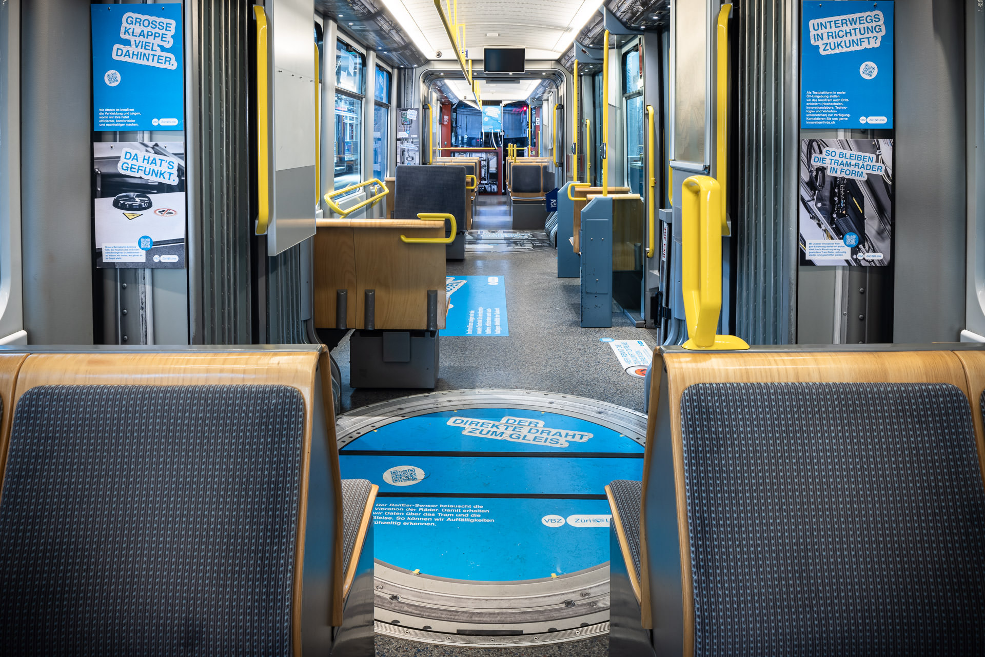 VBZ InnoTram Impressions in Zurich. Photography for VBZ and Jung von Matt Switzerland. (c) Philippe Wiget